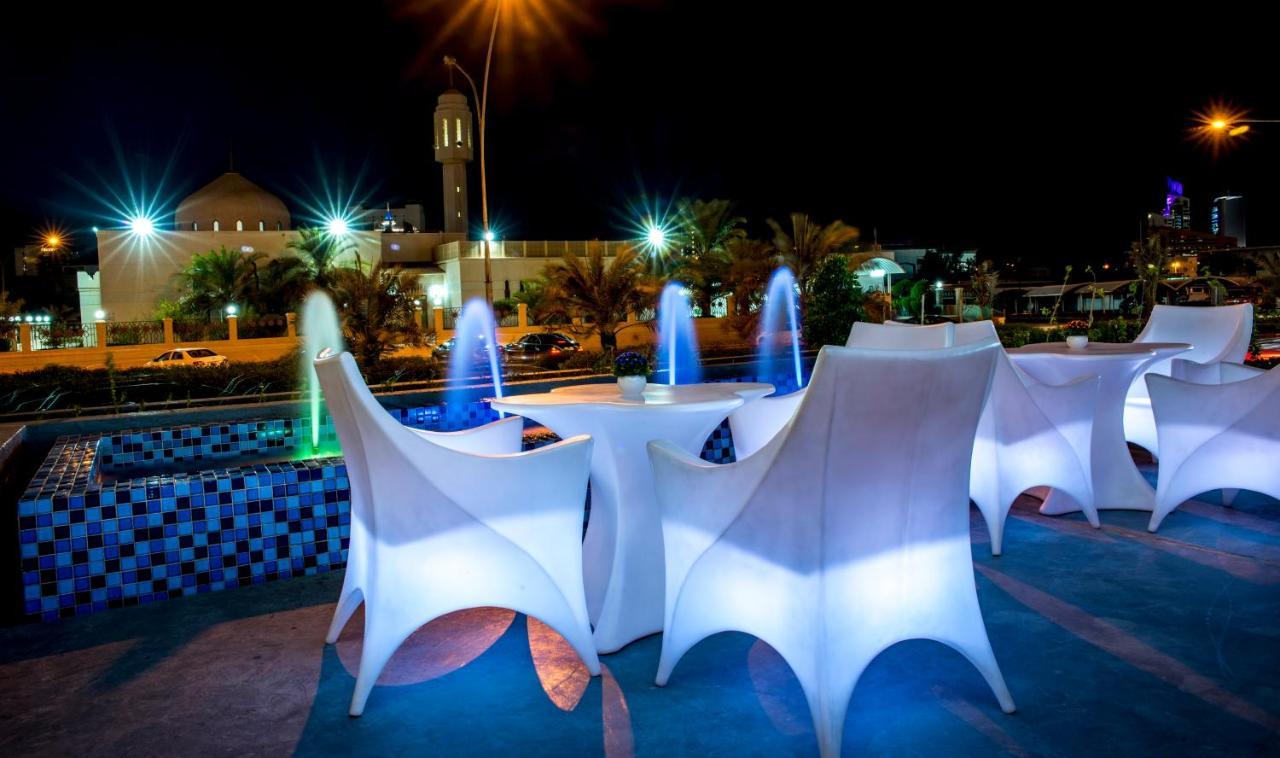 Flowery Holiday Suites Kuwejt Zewnętrze zdjęcie